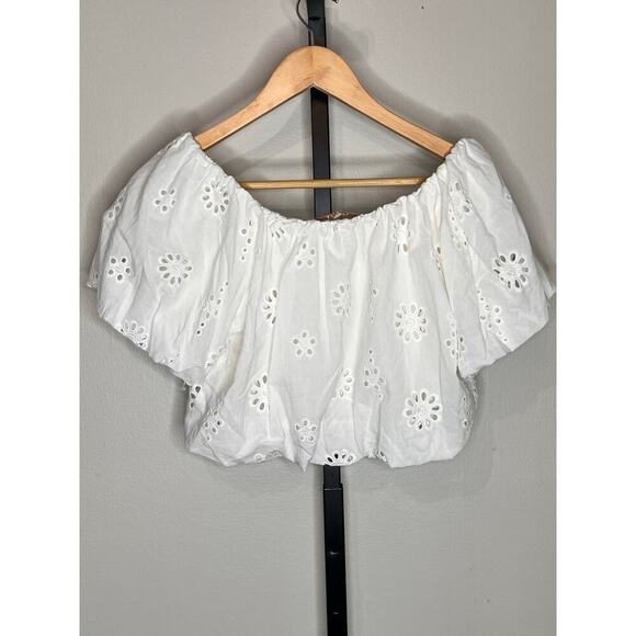 WAYF Brooke Eyelet Off Shoulder Puff Sleeve Crop Top Ivory Women's Size S NWOT - Picture 4 of 6